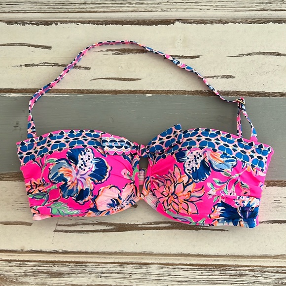 NWOT Lilly Pulitzer Pink Isle Agnes Bikini Top Size 6. - Picture 2 of 4